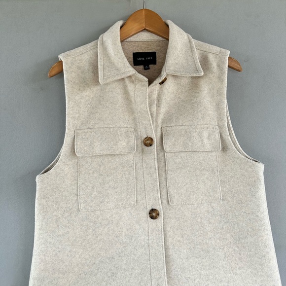 🎉5 for $45🎉  Love  tree vest jacket size S - Picture 3 of 7